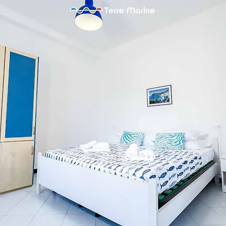 Apartment Sea Wall, Terre Marine San Bernardino