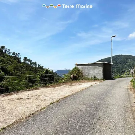 Apartment Sea Wall, Terre Marine *